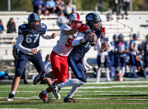 0038 Centennial vs Blaine JV Football