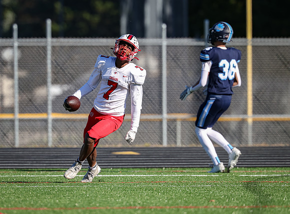 0069 Centennial vs Blaine JV Football