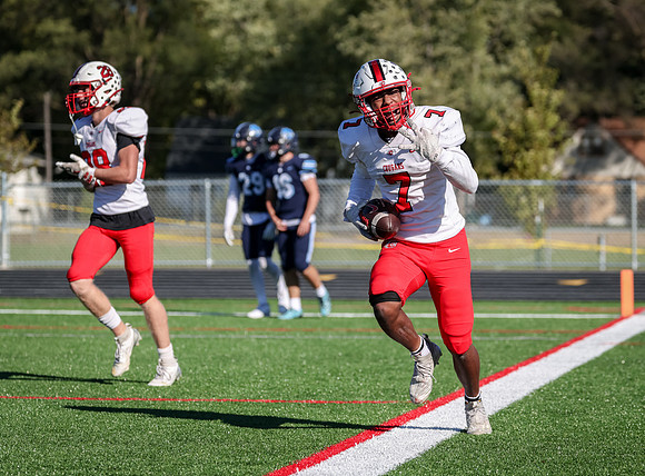 0140 Centennial vs Blaine JV Football