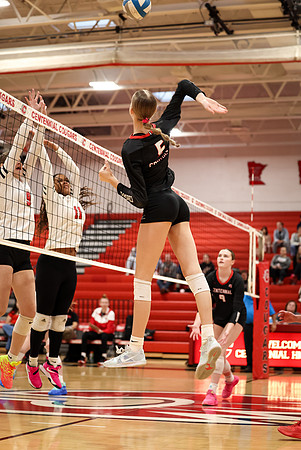 0186 Centennial vs Coon Rapids Varsity Volleyball