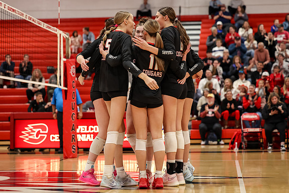 0197 Centennial vs Coon Rapids Varsity Volleyball