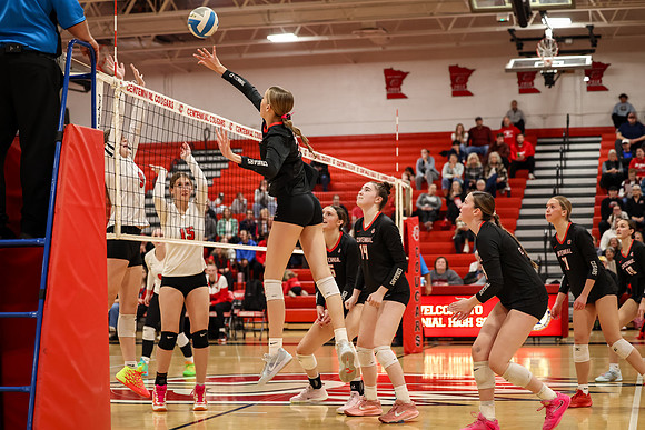 0731 Centennial vs Coon Rapids Varsity Volleyball