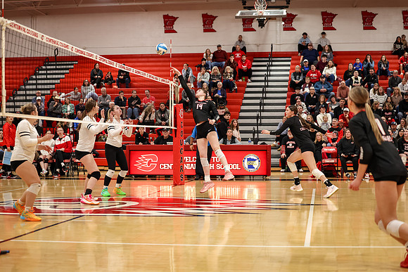 0787 Centennial vs Coon Rapids Varsity Volleyball