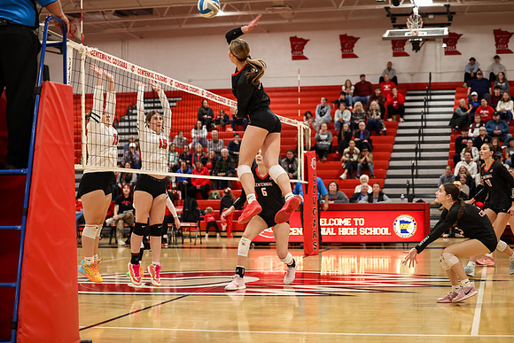 0838 Centennial vs Coon Rapids Varsity Volleyball