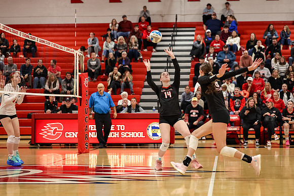 0850 Centennial vs Coon Rapids Varsity Volleyball