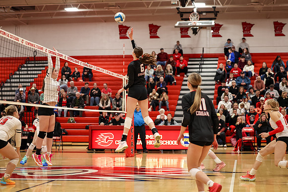 0854 Centennial vs Coon Rapids Varsity Volleyball