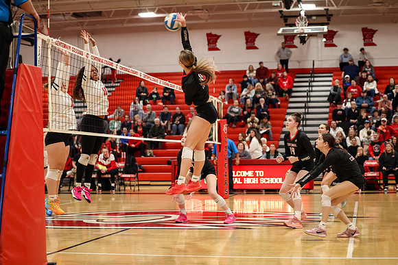 0916 Centennial vs Coon Rapids Varsity Volleyball