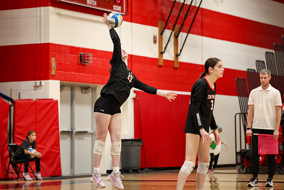 1015 Centennial vs Coon Rapids Varsity Volleyball