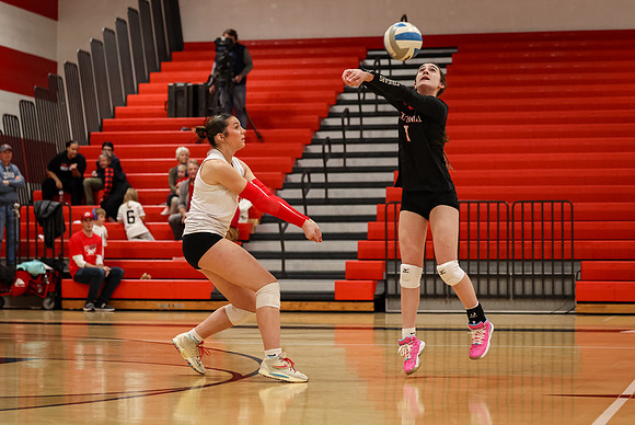 1197 Centennial vs Coon Rapids Varsity Volleyball