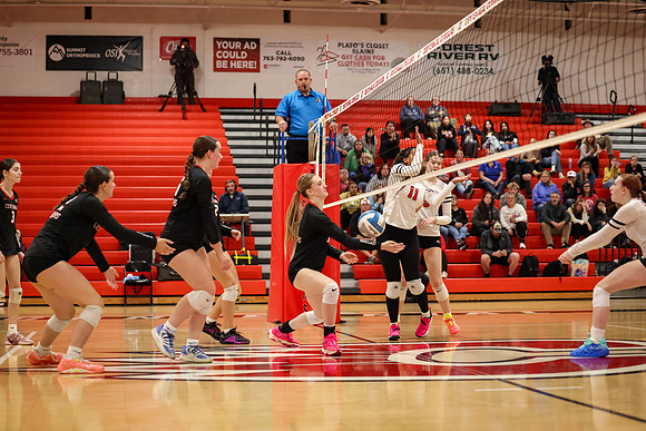 1389 Centennial vs Coon Rapids Varsity Volleyball