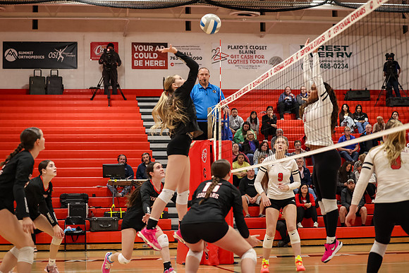 1474 Centennial vs Coon Rapids Varsity Volleyball