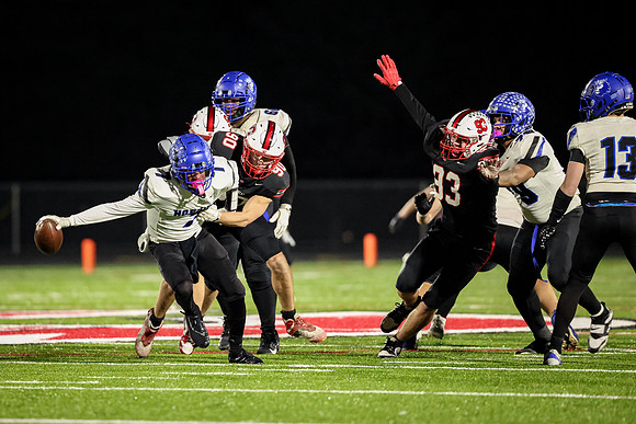 0405 Centennial vs Hopkins Varsity Football