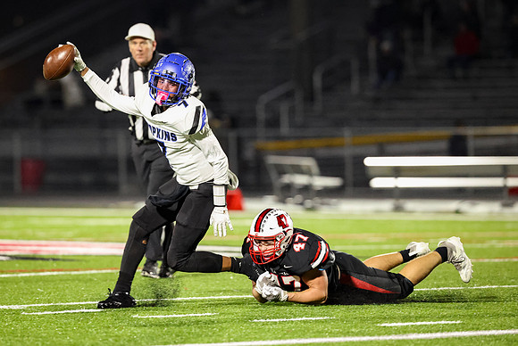 0476 Centennial vs Hopkins Varsity Football
