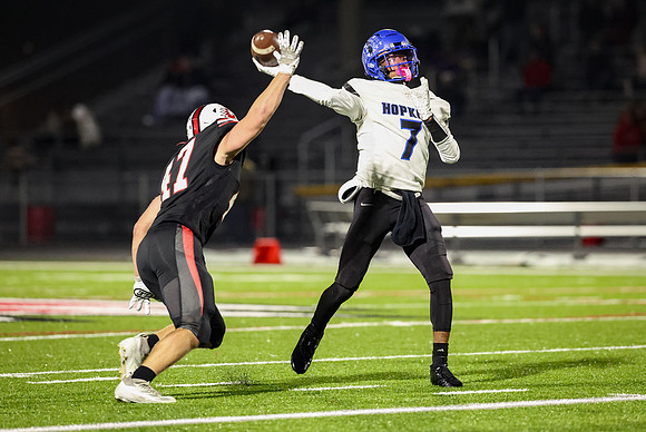 0485 Centennial vs Hopkins Varsity Football