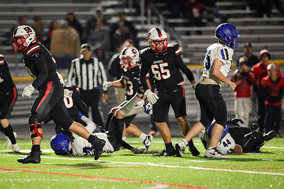 0519 Centennial vs Hopkins Varsity Football