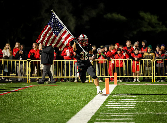 0056 Centennial vs Hopkins Varsity Football