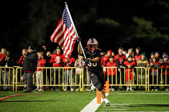 0057 Centennial vs Hopkins Varsity Football