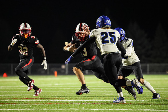 0096 Centennial vs Hopkins Varsity Football