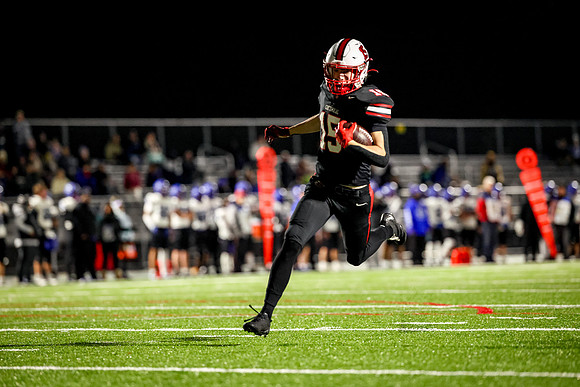 0146 Centennial vs Hopkins Varsity Football