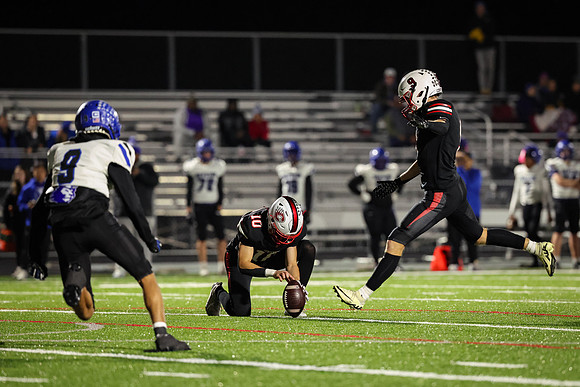 0196 Centennial vs Hopkins Varsity Football