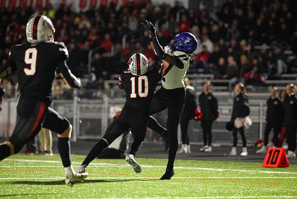 0218 Centennial vs Hopkins Varsity Football