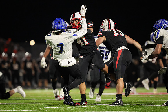 0247 Centennial vs Hopkins Varsity Football
