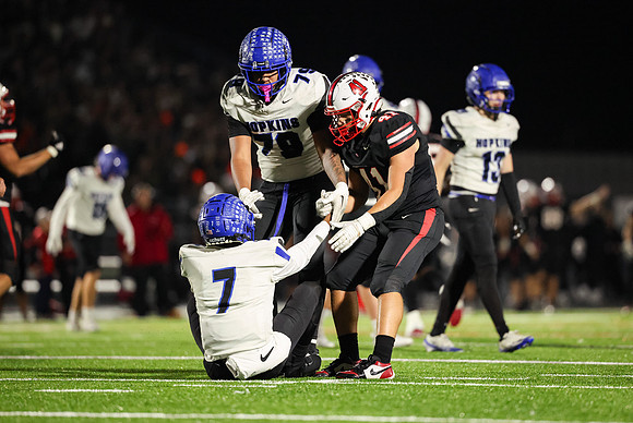 0252 Centennial vs Hopkins Varsity Football