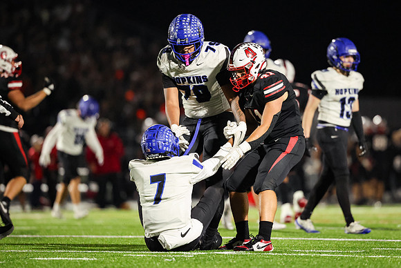 0253 Centennial vs Hopkins Varsity Football
