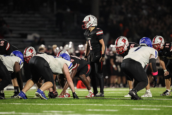 0259 Centennial vs Hopkins Varsity Football