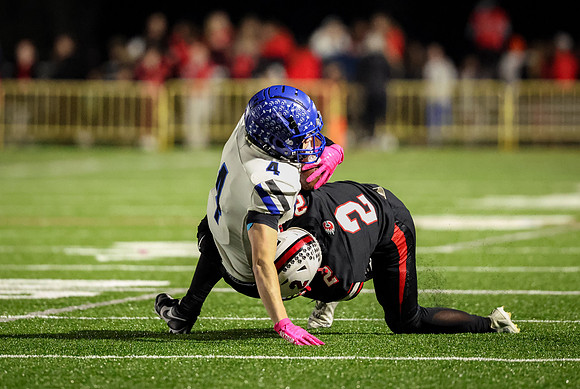 0272 Centennial vs Hopkins Varsity Football