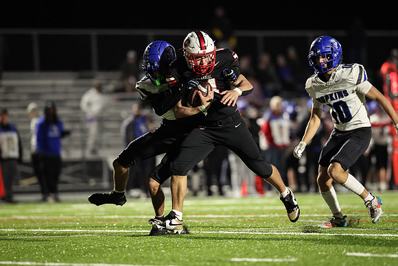 0359 Centennial vs Hopkins Varsity Football