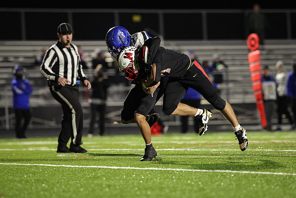 0364 Centennial vs Hopkins Varsity Football