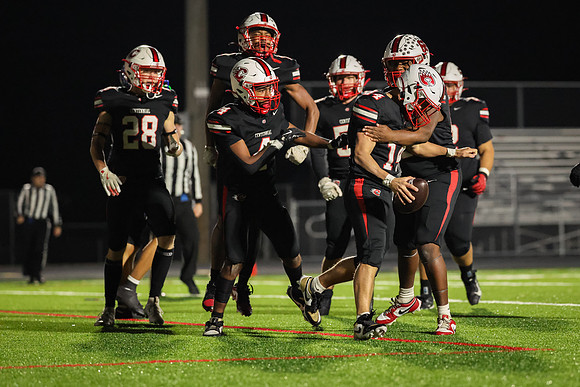 0376 Centennial vs Hopkins Varsity Football