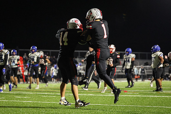 0381 Centennial vs Hopkins Varsity Football