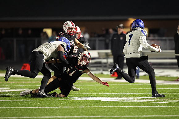0389 Centennial vs Hopkins Varsity Football