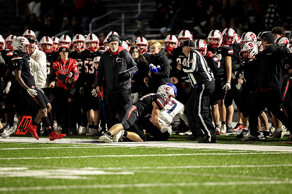 0400 Centennial vs Hopkins Varsity Football