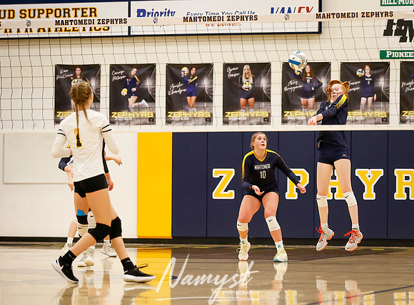 Mahtomedi vs Como Volleyball 1087