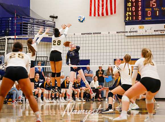 Mahtomedi vs Como Volleyball 1091