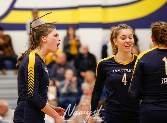 Mahtomedi vs Como Volleyball 1129