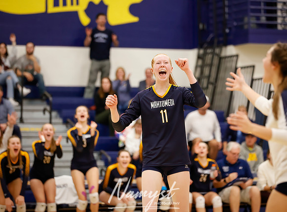 Mahtomedi vs Como Volleyball 1131