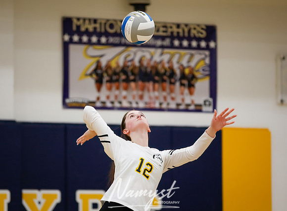 Mahtomedi vs Como Volleyball 1136