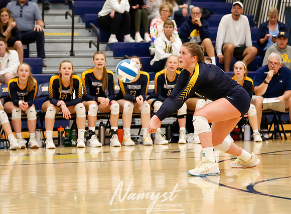 Mahtomedi vs Como Volleyball 1150