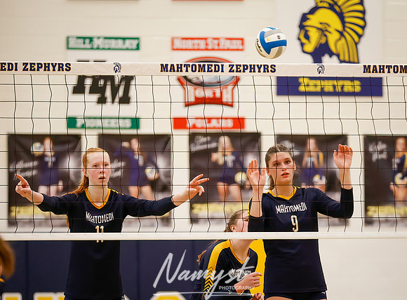 Mahtomedi vs Como Volleyball 1158