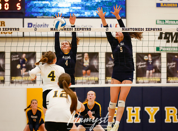 Mahtomedi vs Como Volleyball 1163