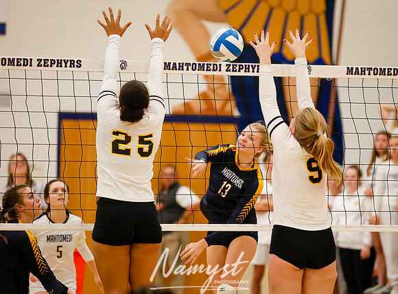 Mahtomedi vs Como Volleyball 1165