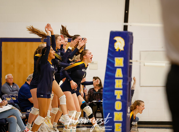 Mahtomedi vs Como Volleyball 1171