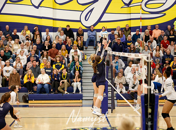 Mahtomedi vs Como Volleyball 1187