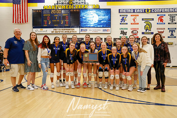 Mahtomedi vs Como Volleyball 1204