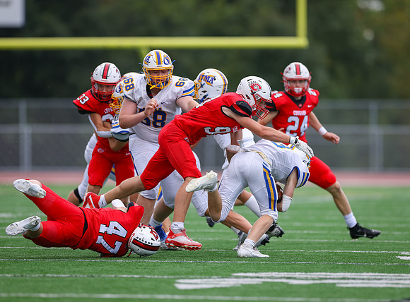 Centennial vs STMA JV Football 251
