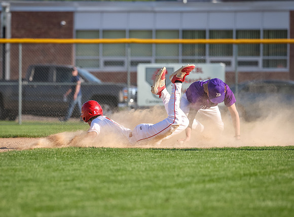 Centennial vs Buffalo Varsity Baseball 290